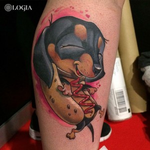 tatuaje-brazo-perrito-logia-barcelona-valverde 